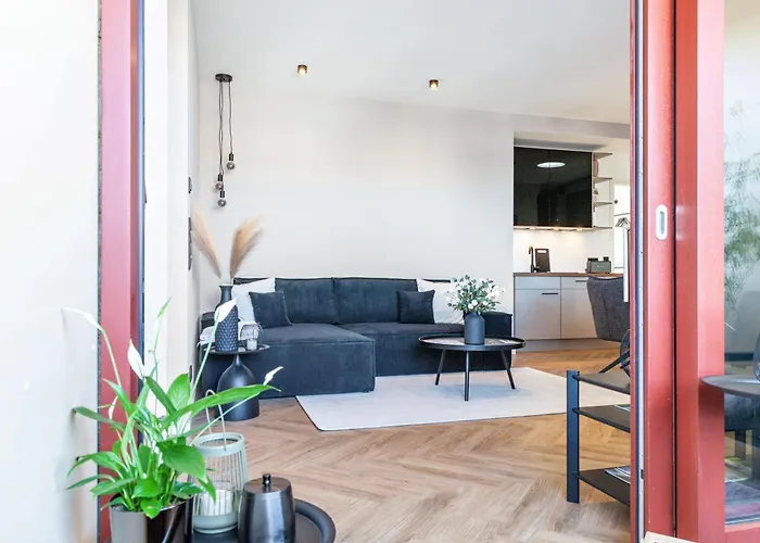 The Summit I * Meissen